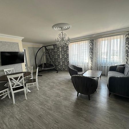 Beautiful Apartment In Yerevan) Екстер'єр фото