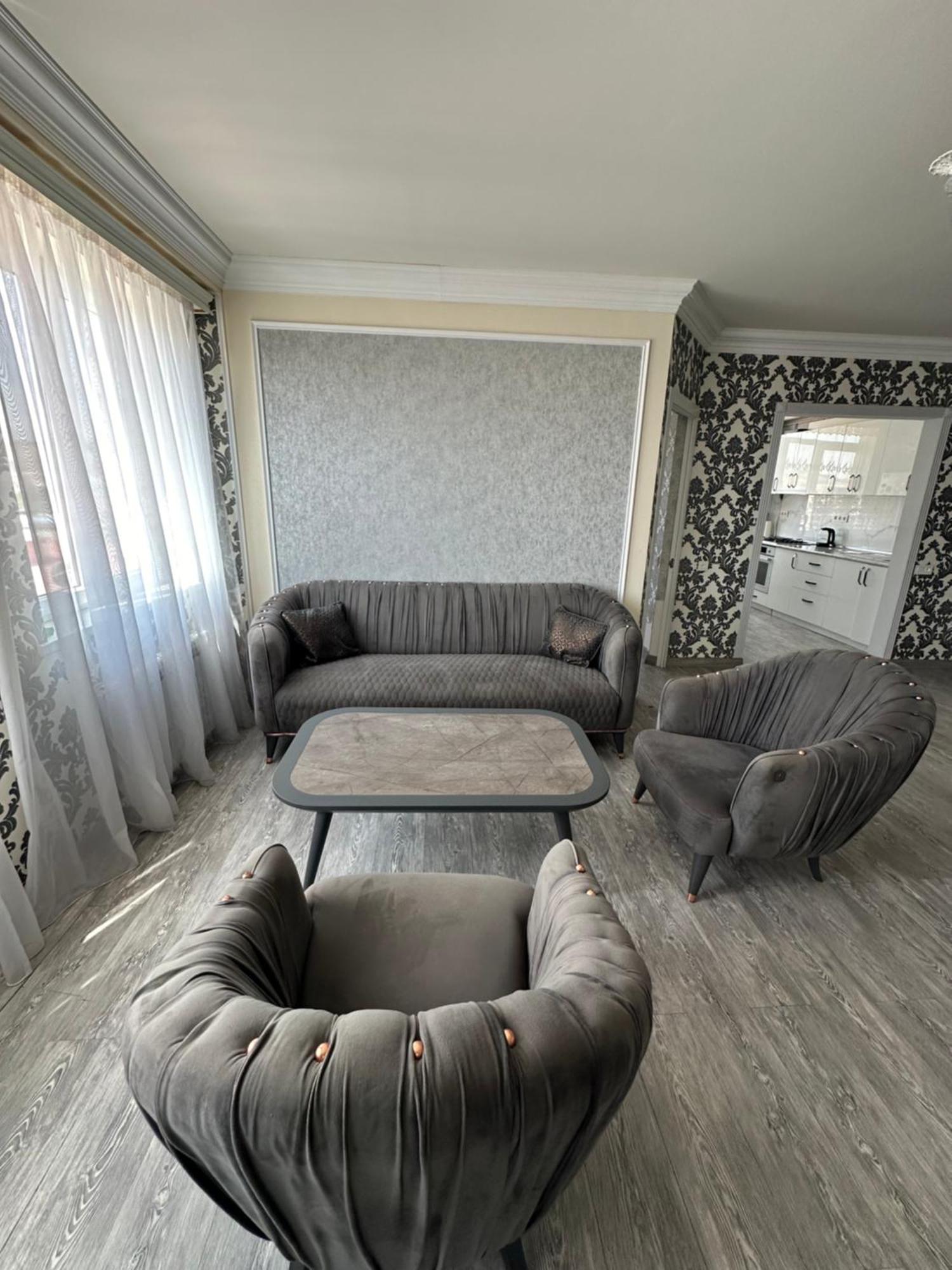 Beautiful Apartment In Yerevan) Екстер'єр фото