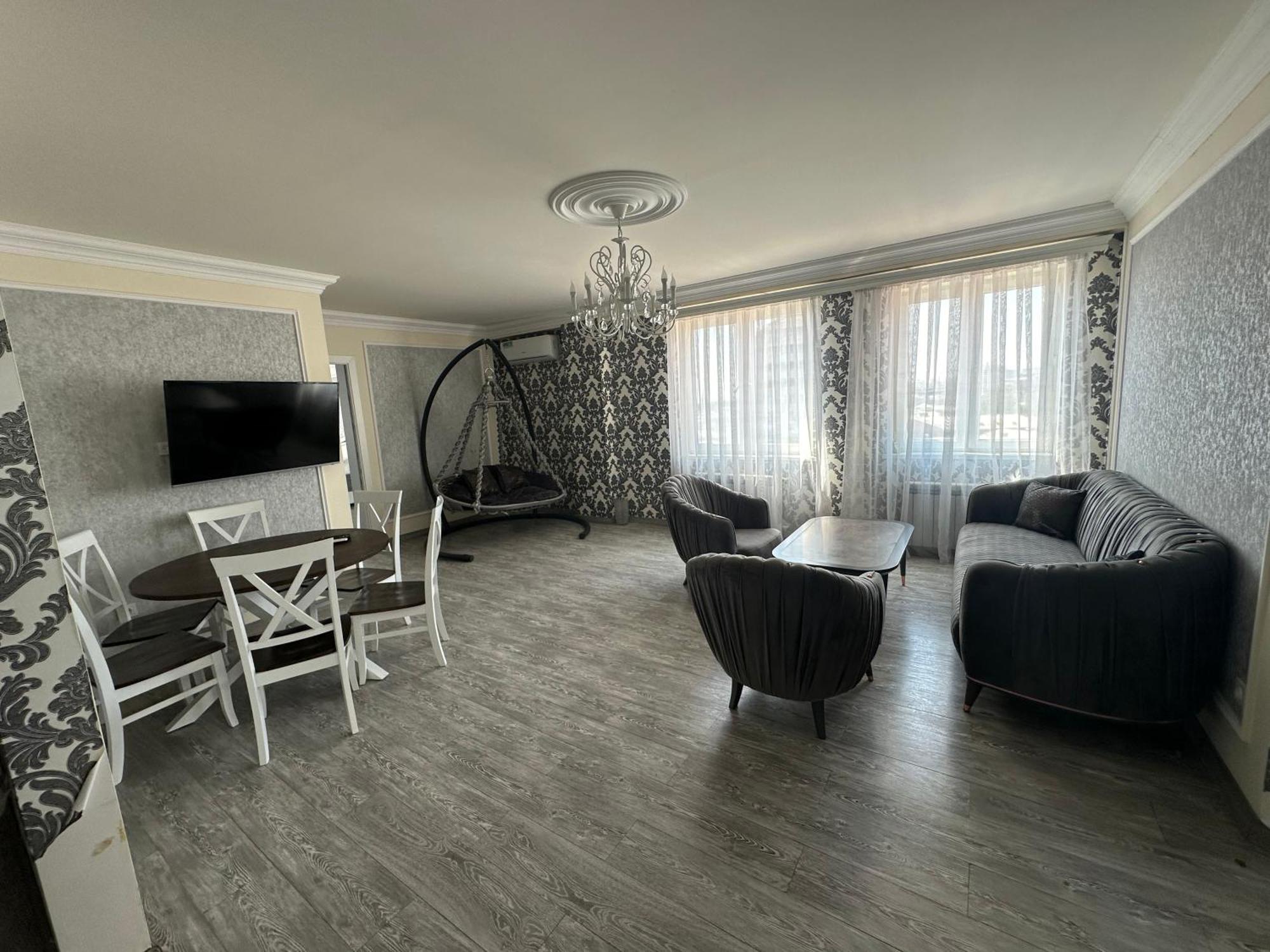 Beautiful Apartment In Yerevan) Екстер'єр фото