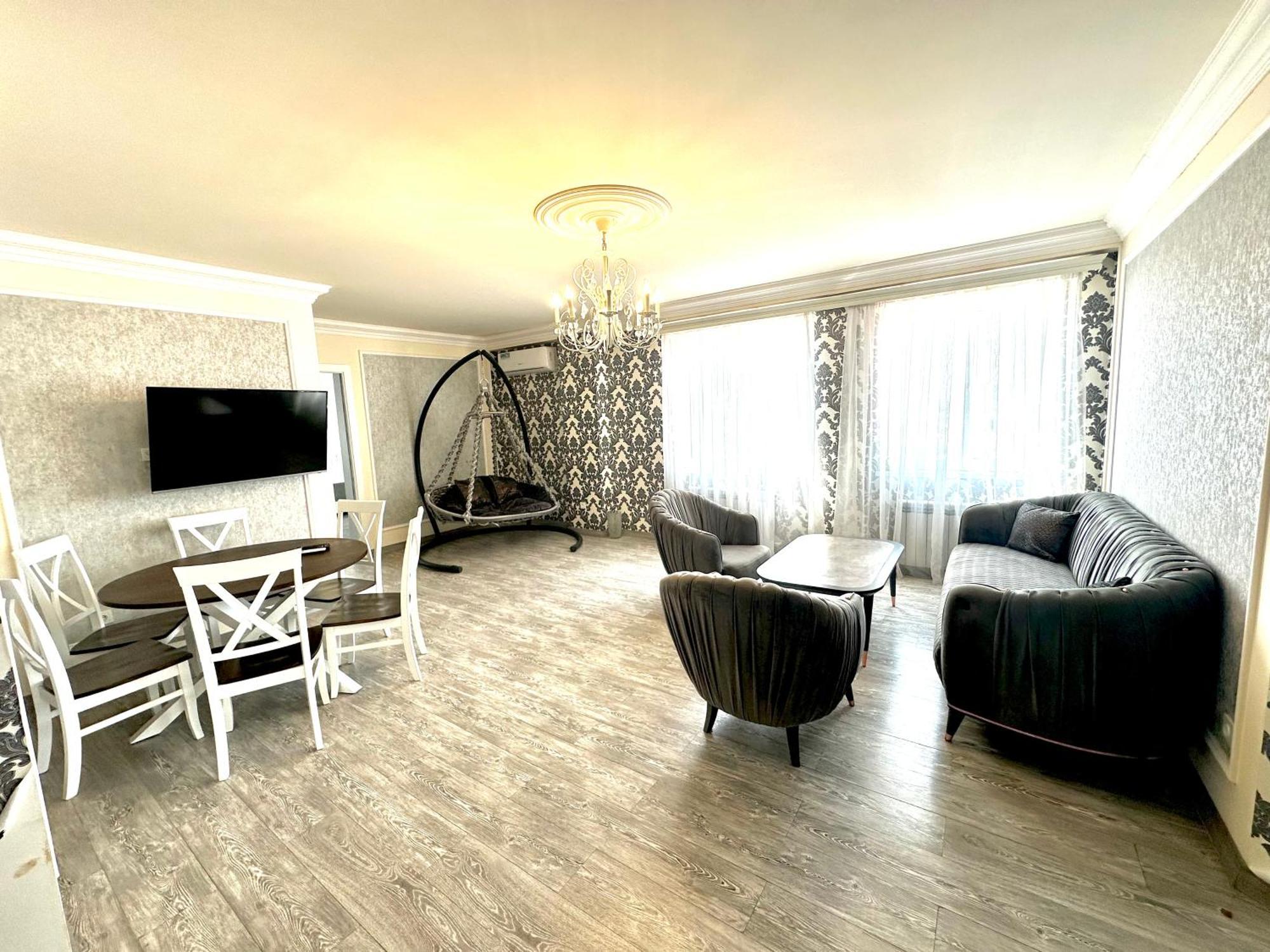 Beautiful Apartment In Yerevan) Екстер'єр фото